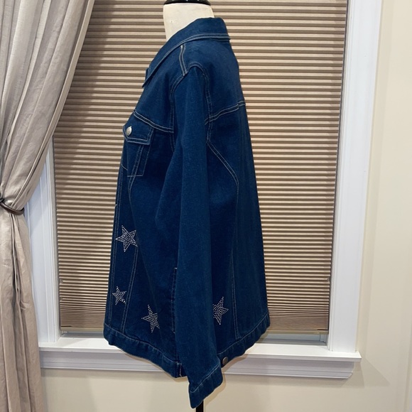 NWOT Quaker Factory Denim Button Down Jacket with Rhinestone Stars - Picture 2 of 7